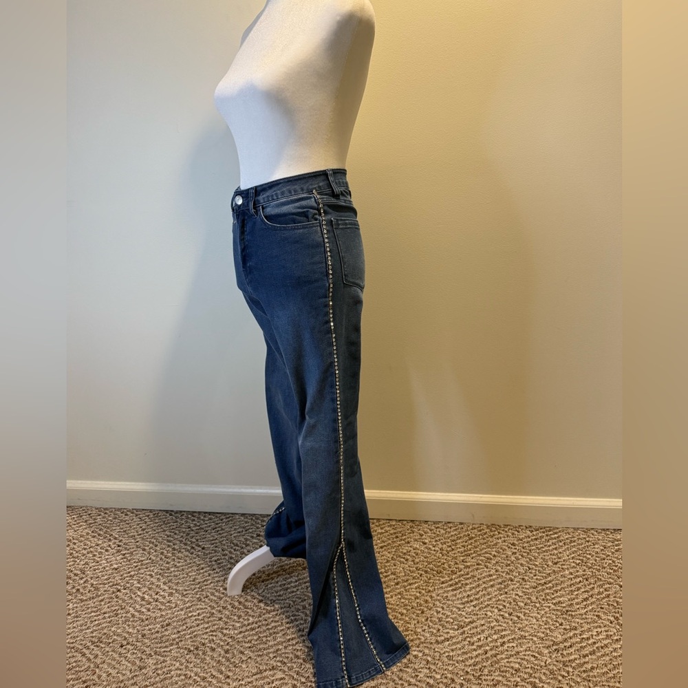 Forever 21 Dark Blue Women’s Flared Diamond Studded Jeans